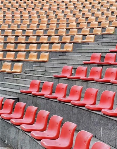 Siġġijiet għall-Istadium f'saffi